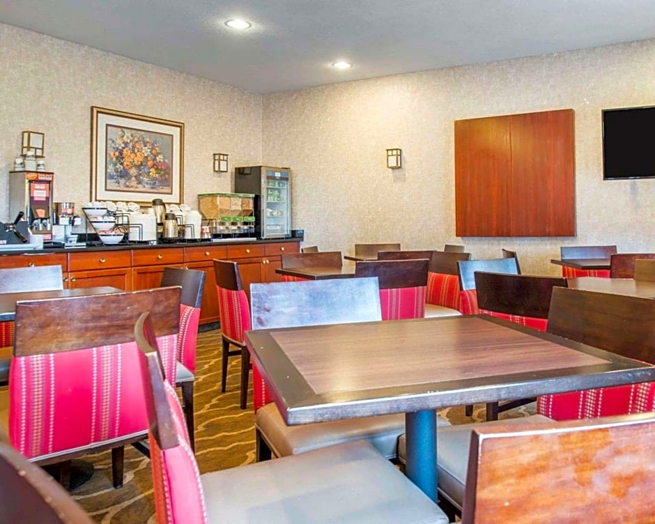 Comfort Inn North Colorado Springs