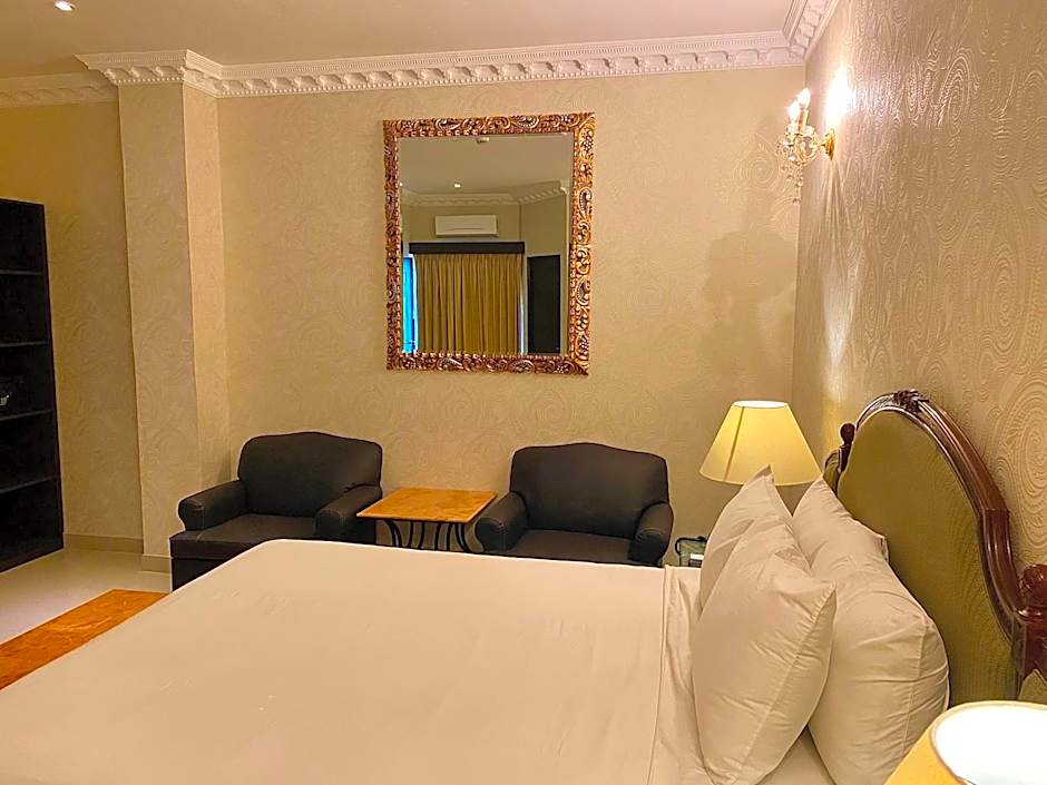 Hotel Palacio Maya