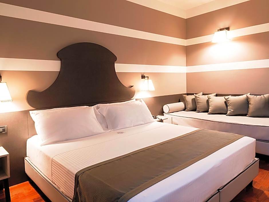 Hotel Torresi