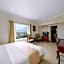 Classic Hoang Long Hotel