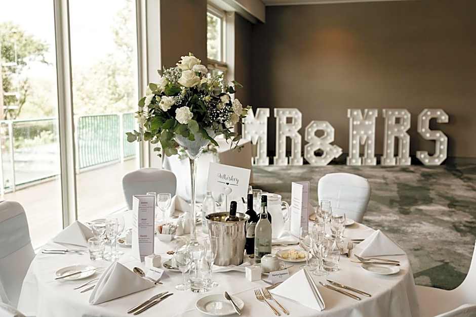 Crowne Plaza Marlow By IHG