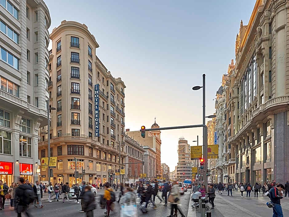 Photo 1 of 110 of Regente Hotel