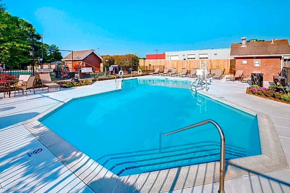 Residence Inn Richmond West End