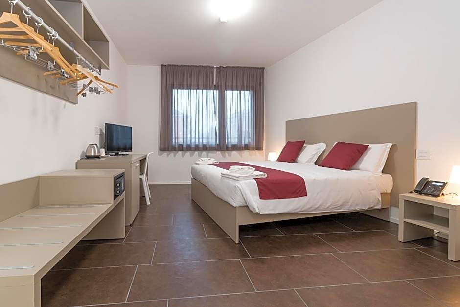 Hotel Cascina Fossata & Residence