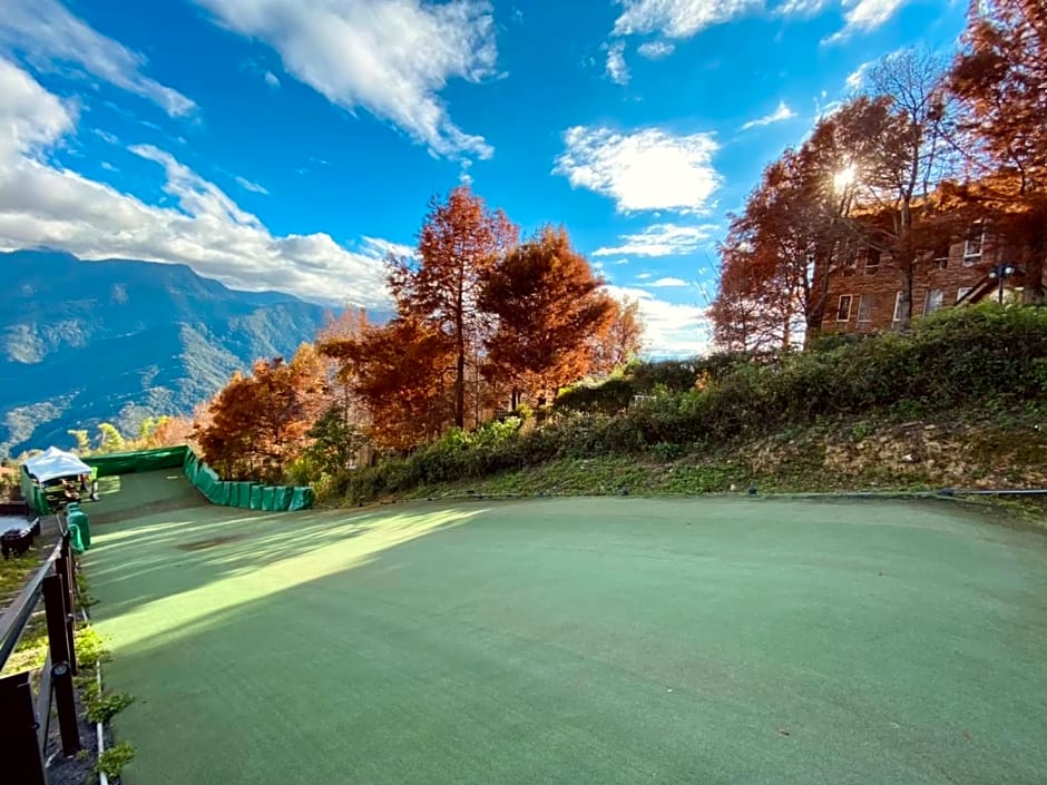 Impression Nordic Manor Club