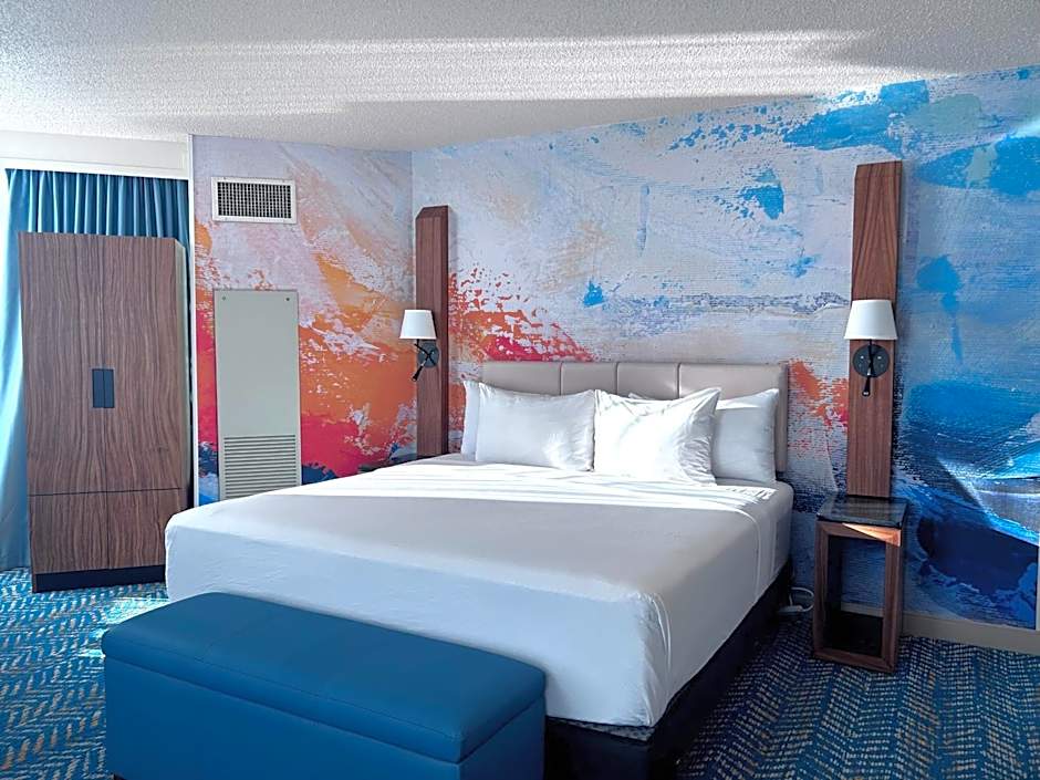 Fort Pontchartrain Detroit, a Wyndham Hotel