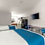 Days Inn & Suites by Wyndham Flagstaff I-40