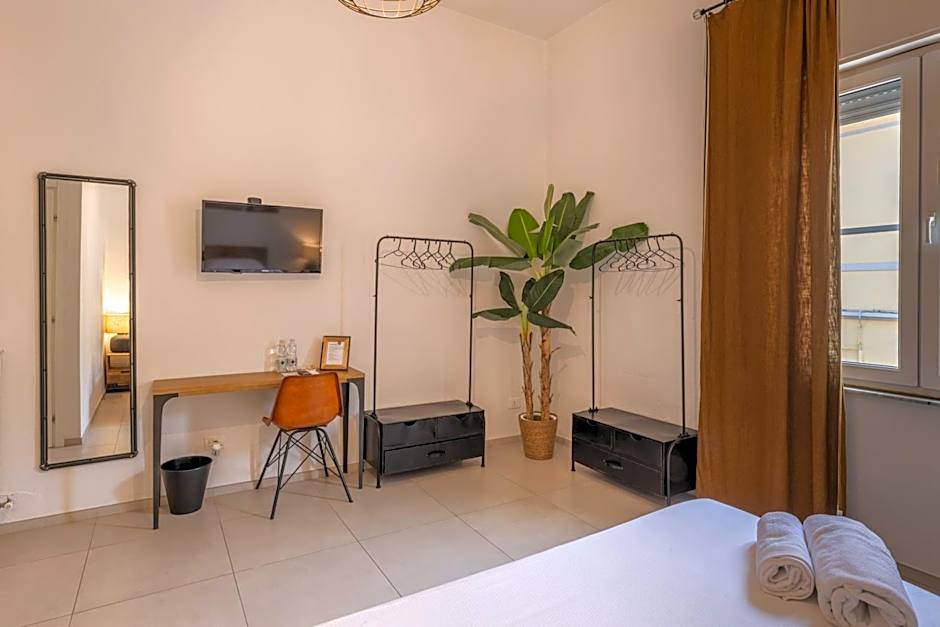 Travel B&B
