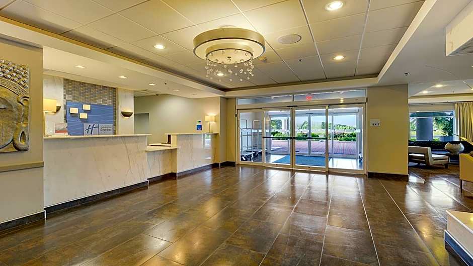 Holiday Inn Express Gonzales By IHG