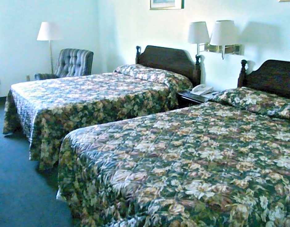 Highland Inn Peculiar