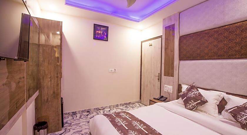 Hotel Harsha International
