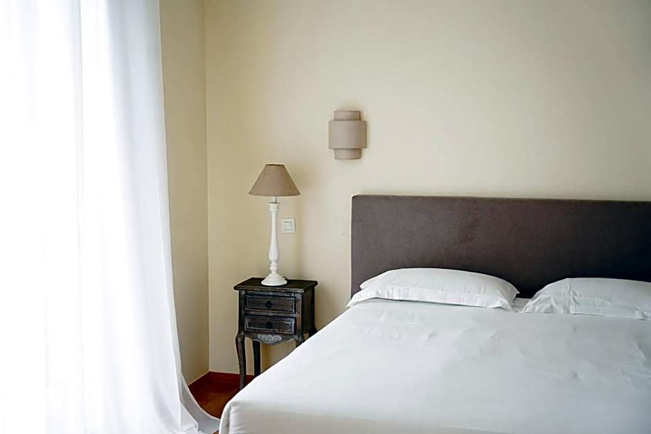 Foto 1 de 3 de Single Room
