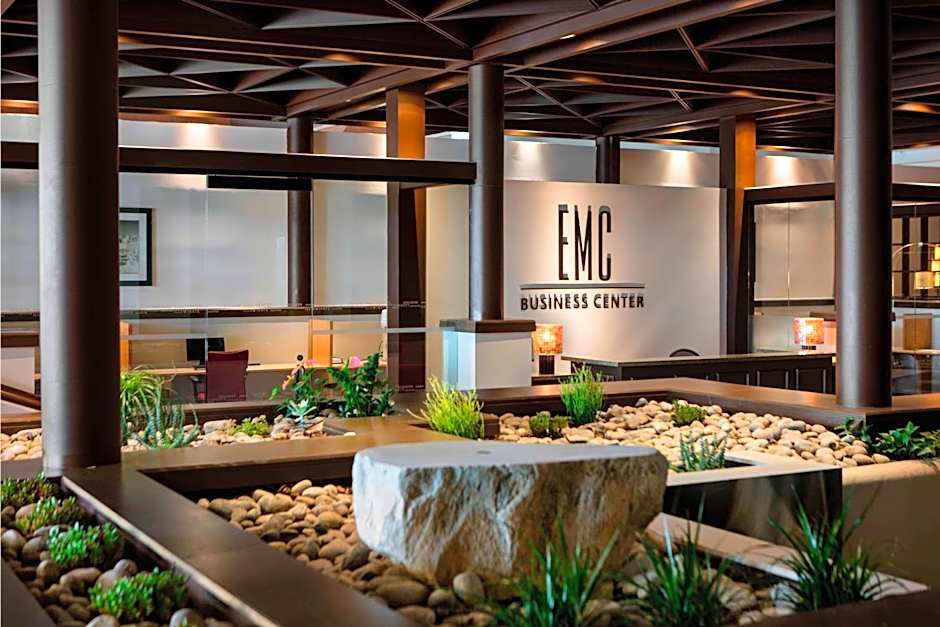 Renaissance Denver Hotel & Conference Center