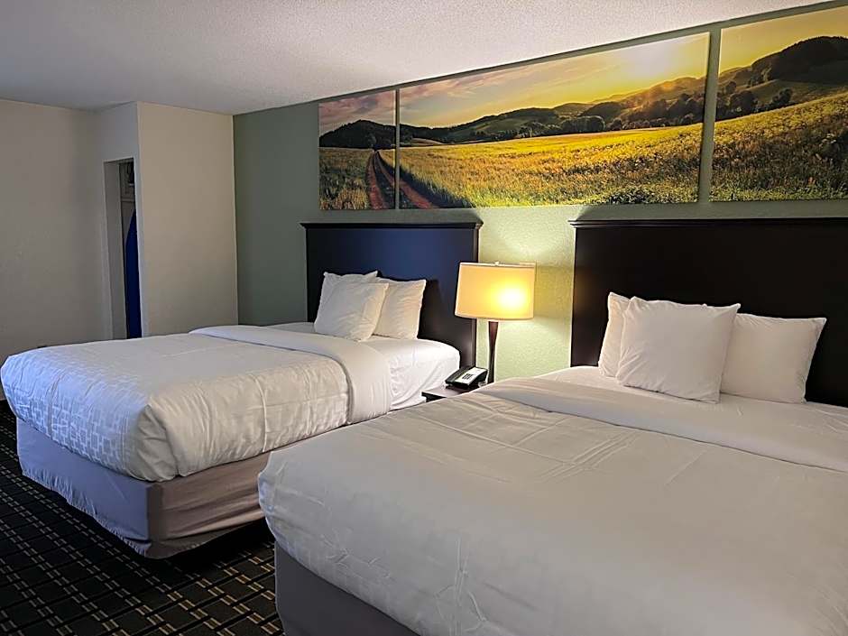 Clarion Pointe Jasper