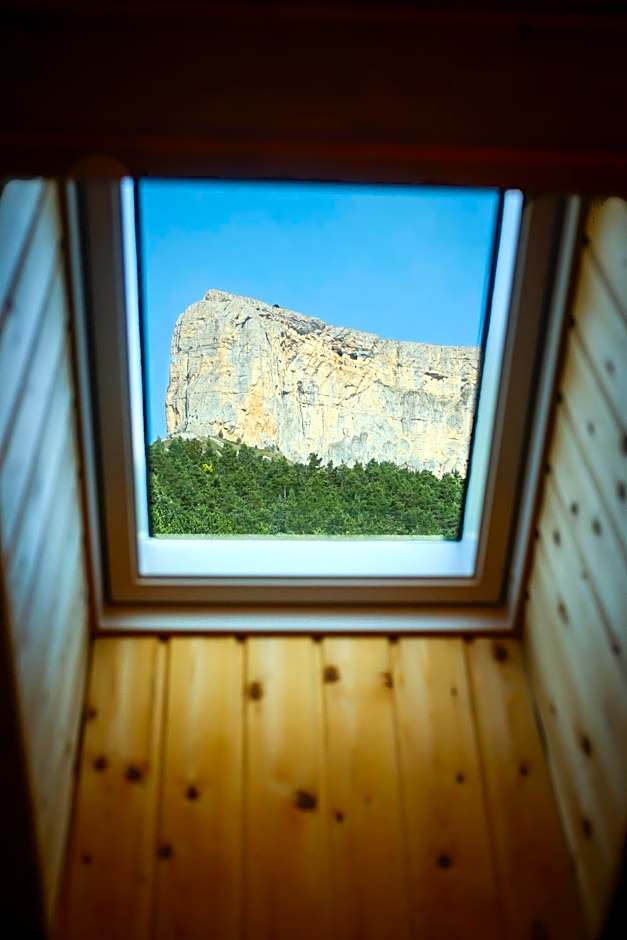 Logis Hôtel Au Gai Soleil du Mont-Aiguille