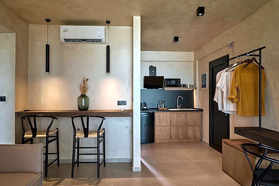 Casa Tsouka ApartHotel