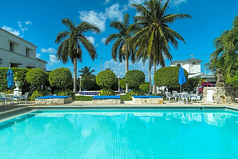 Villablanca Garden Beach Hotel