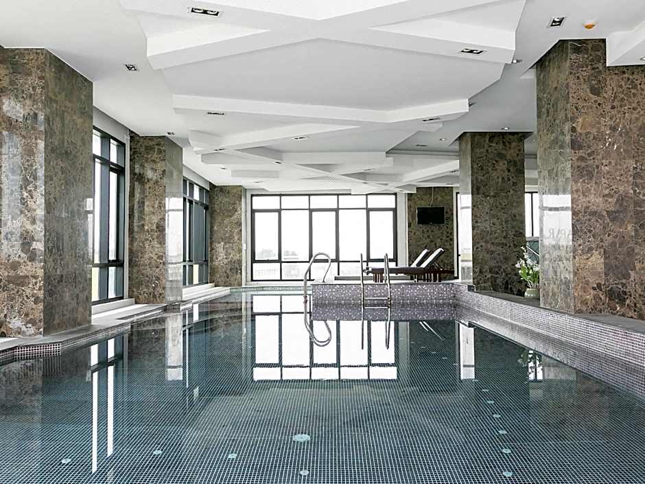 Lumen Bangkok Srinakarin