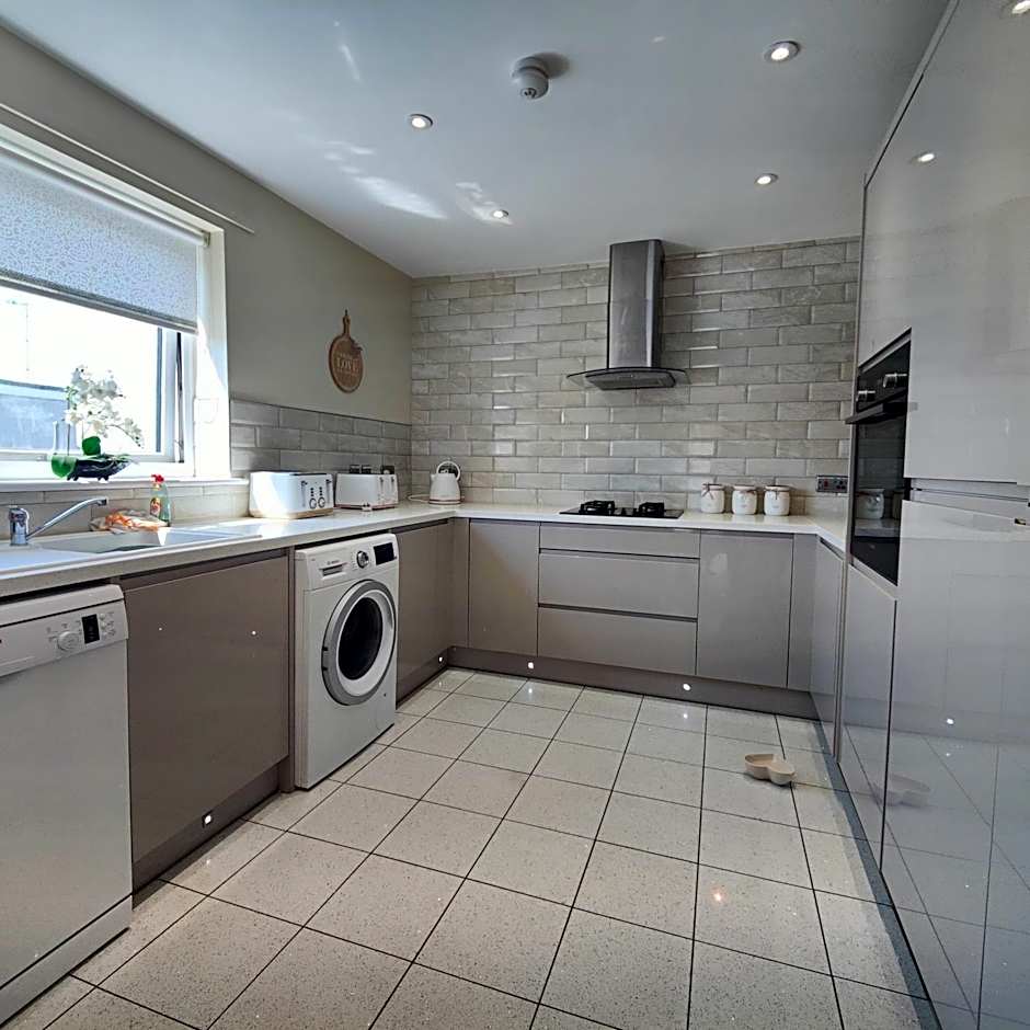 Liverpool Stays - Kempston Court