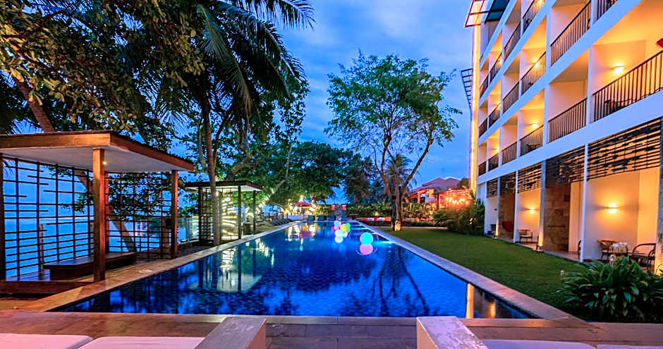 Aston Anyer Beach Hotel