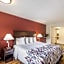 Red Roof Inn Milwaukee Airport