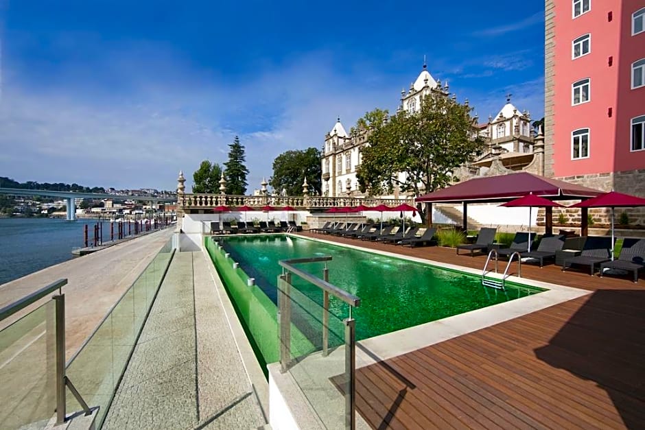 Pestana Palacio Do Freixo - Pousada & National Monument