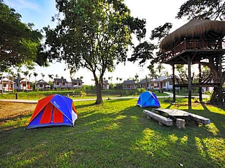 Resort Railumpoo (Farm and Camping)