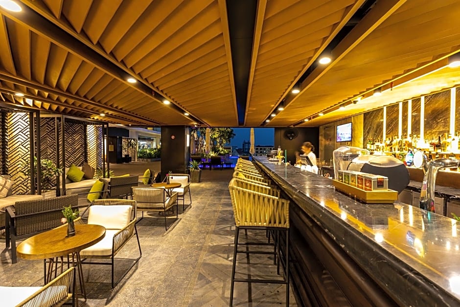 Crowne Plaza Vientiane By IHG