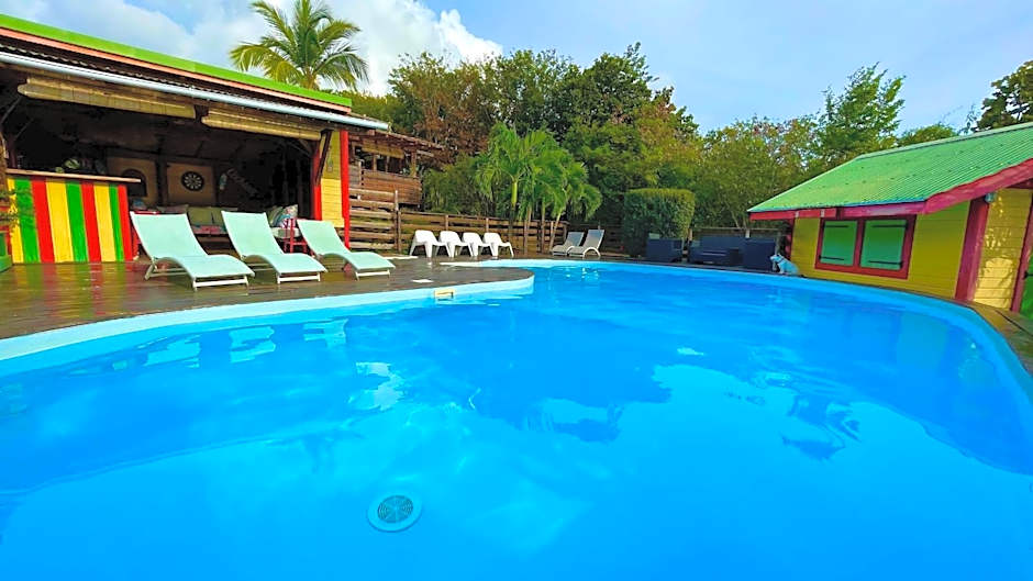 Gite LES CALEBASSIERS