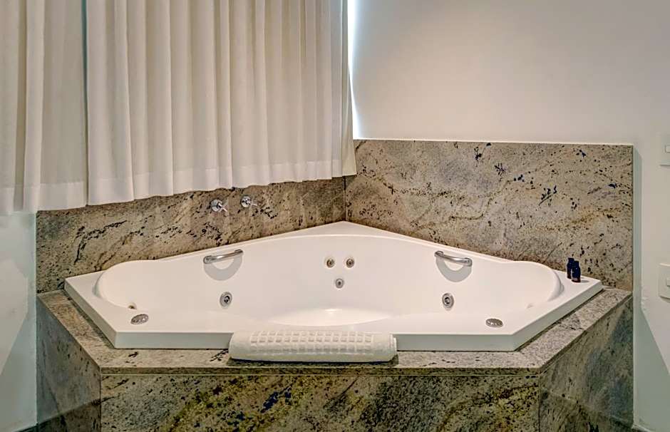 Allia Gran Hotel Pampulha Suites