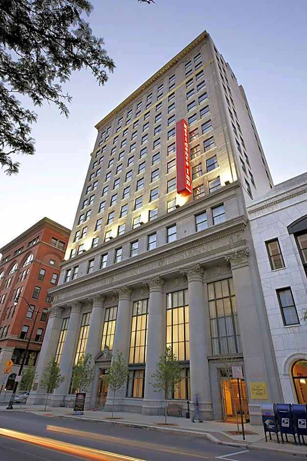 Residence Inn by Marriott Columbus Downtown