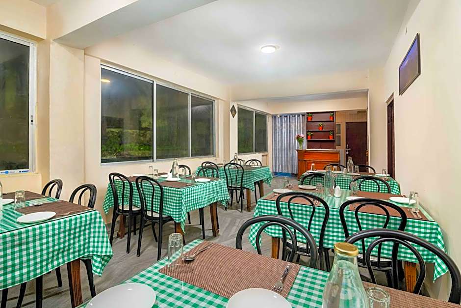 Muscatel Roma - 400 Mts from Mall Road