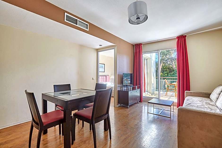 Appart'hôtel Odalys City - Antibes Olympe