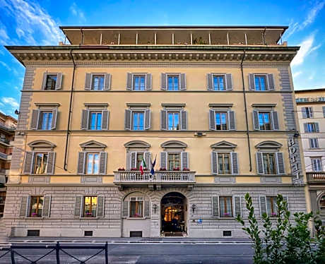 De La Pace- Sure Hotel Collection by Best Western