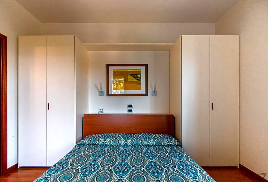 Verdeluna ApartHotel