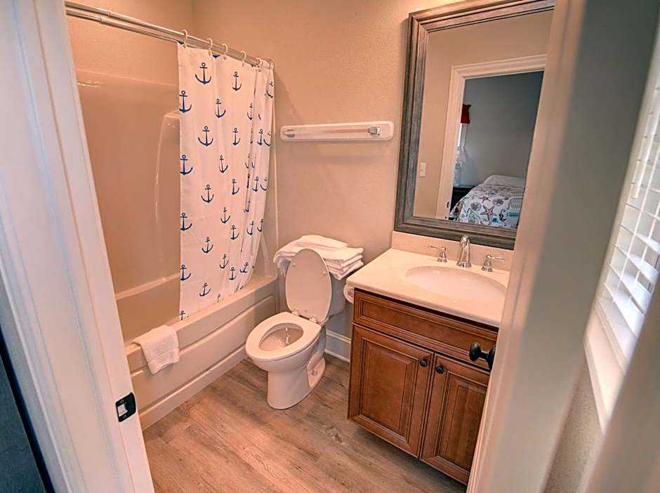 Outer Banks Motel - Village Accommodations