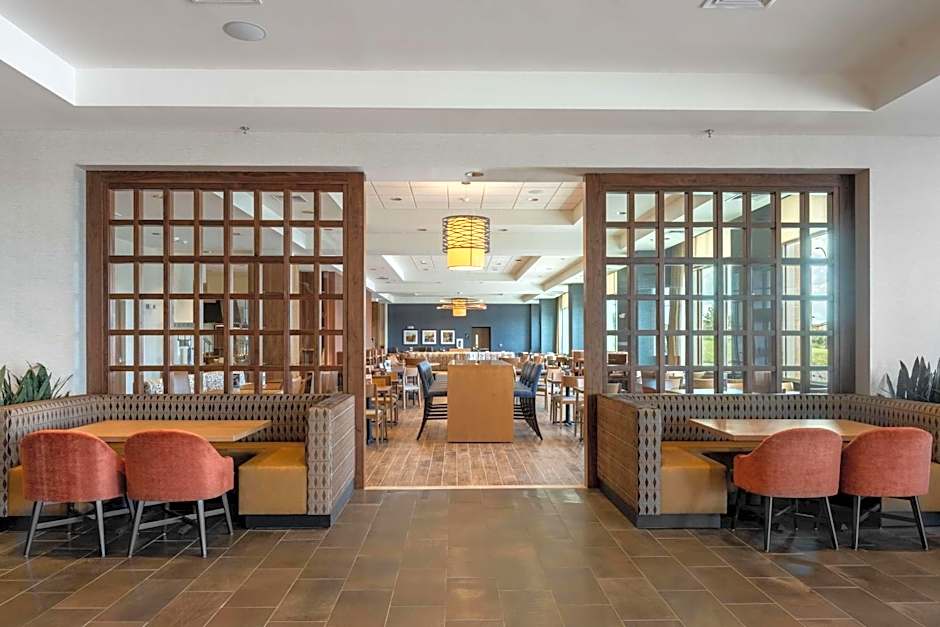Drury Plaza Hotel Dallas Arlington