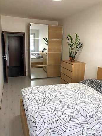 Apartment Little Hill