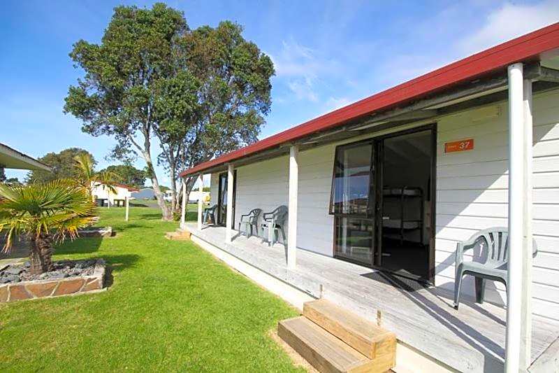 Tasman Holiday Parks - Papamoa Beach