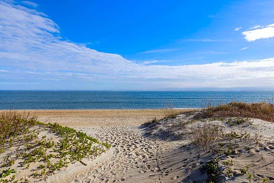 Days Inn by Wyndham Kill Devil Hills Oceanfront - Wilbur