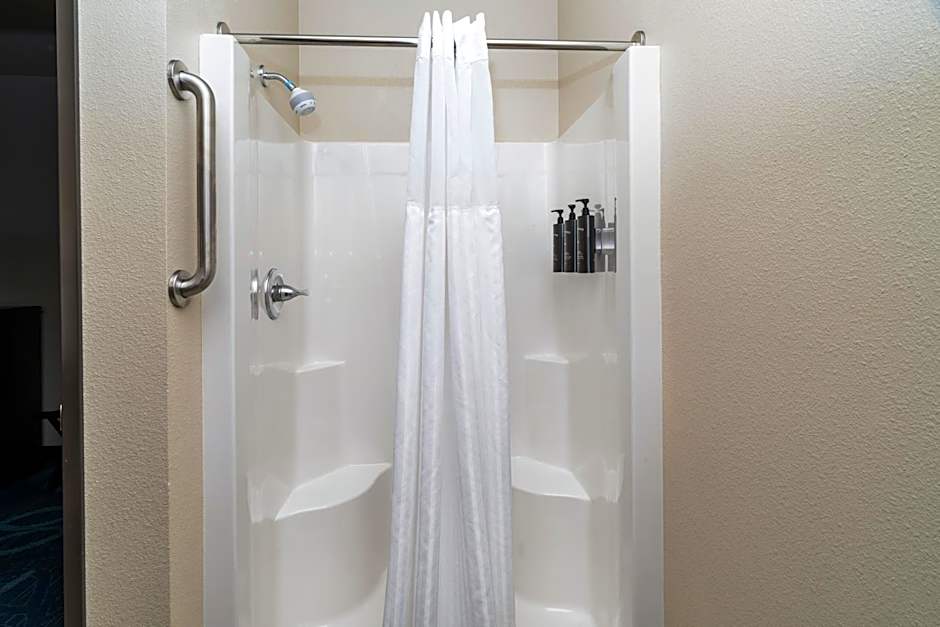 Park Point Marina Inn