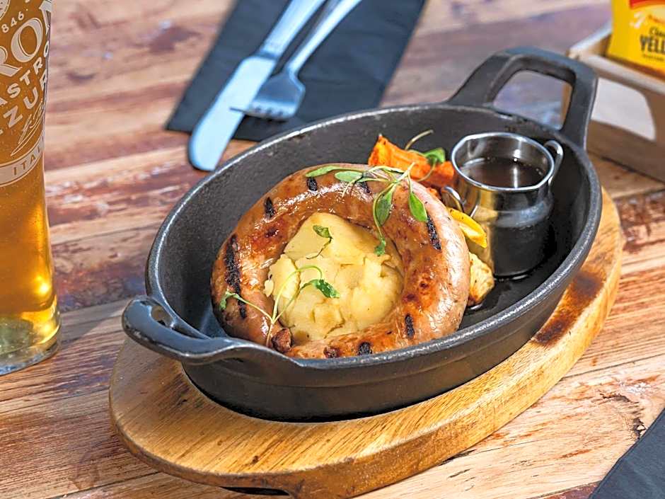 Novotel Cardiff Centre