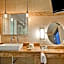 The Cincinnatian Hotel, Curio Collection by Hilton