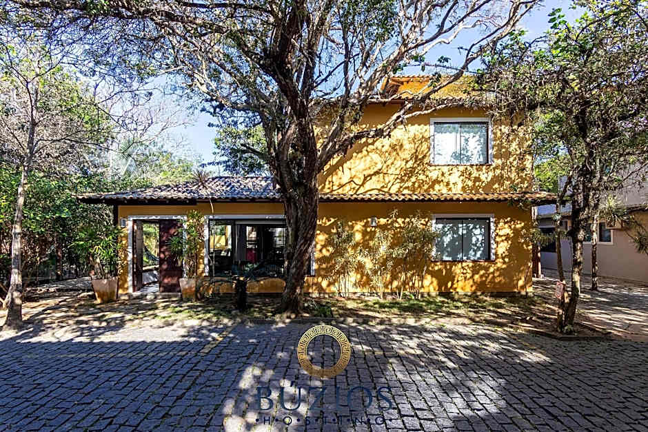 200 Metros da praia, Casa ampla com 4 suítes! BZ55