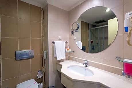 DOUBLE SINGLE USE STANDARD