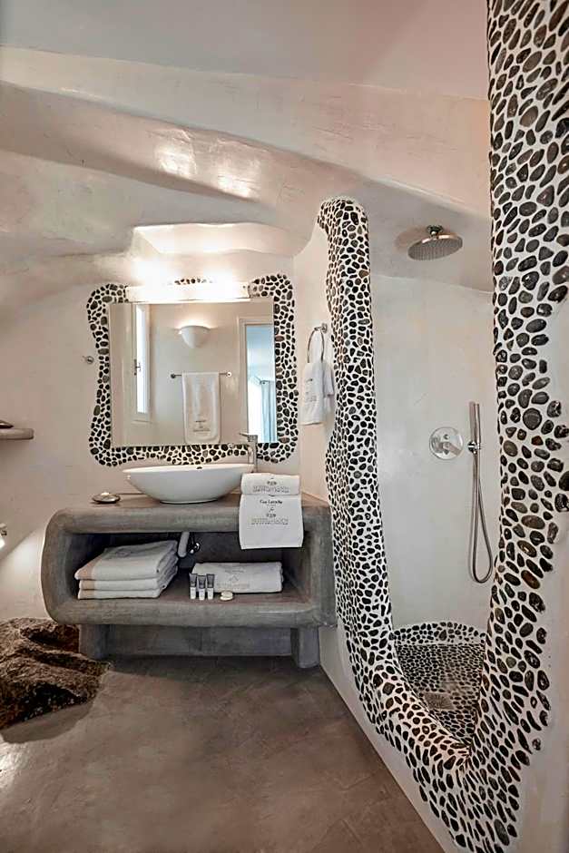 Suites Of The Gods Cave Spa Hotel