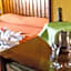 Hotel Selwo Lodge - Animal Park Tickets Included