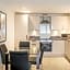 HOF Apartments Central Gate - Newbury