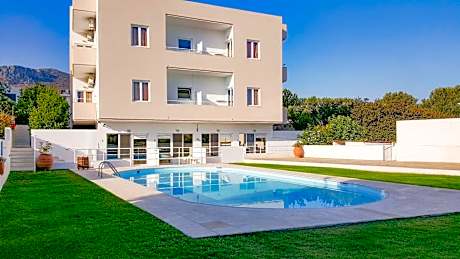 Mastorakis Hotel and Studios