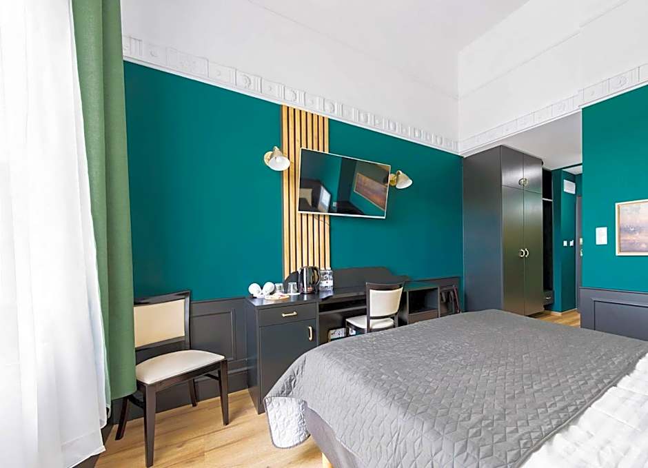 Hotel Praga 1885 by Wagnerstays